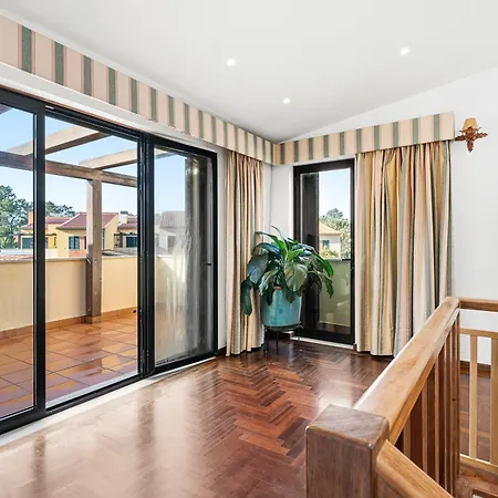 R3 - Miravillas - Rosas 33 Villa *